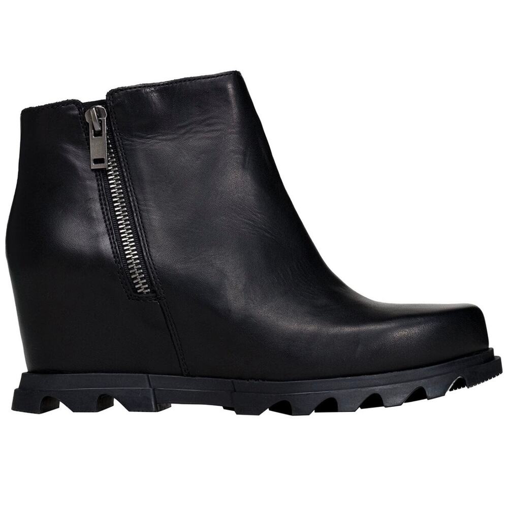 Sorel Black Women's Joan Of Arctic Wedge III Zip Boot size 8.5